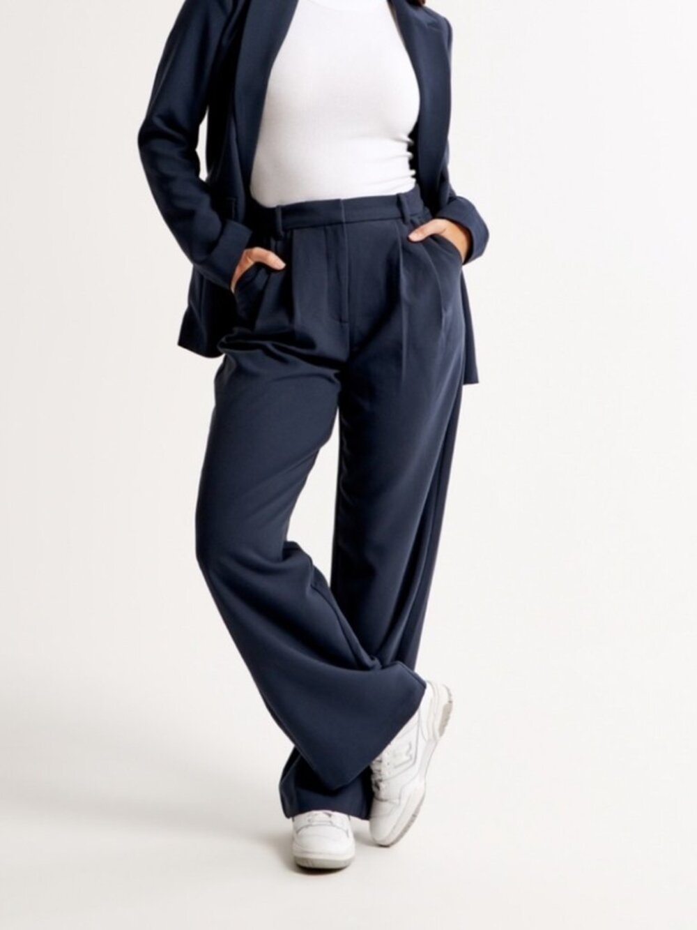 Abercrombie & Fitch Sloane Tailored Wide Leg Trouser Pants Navy Blue Size 28/6s